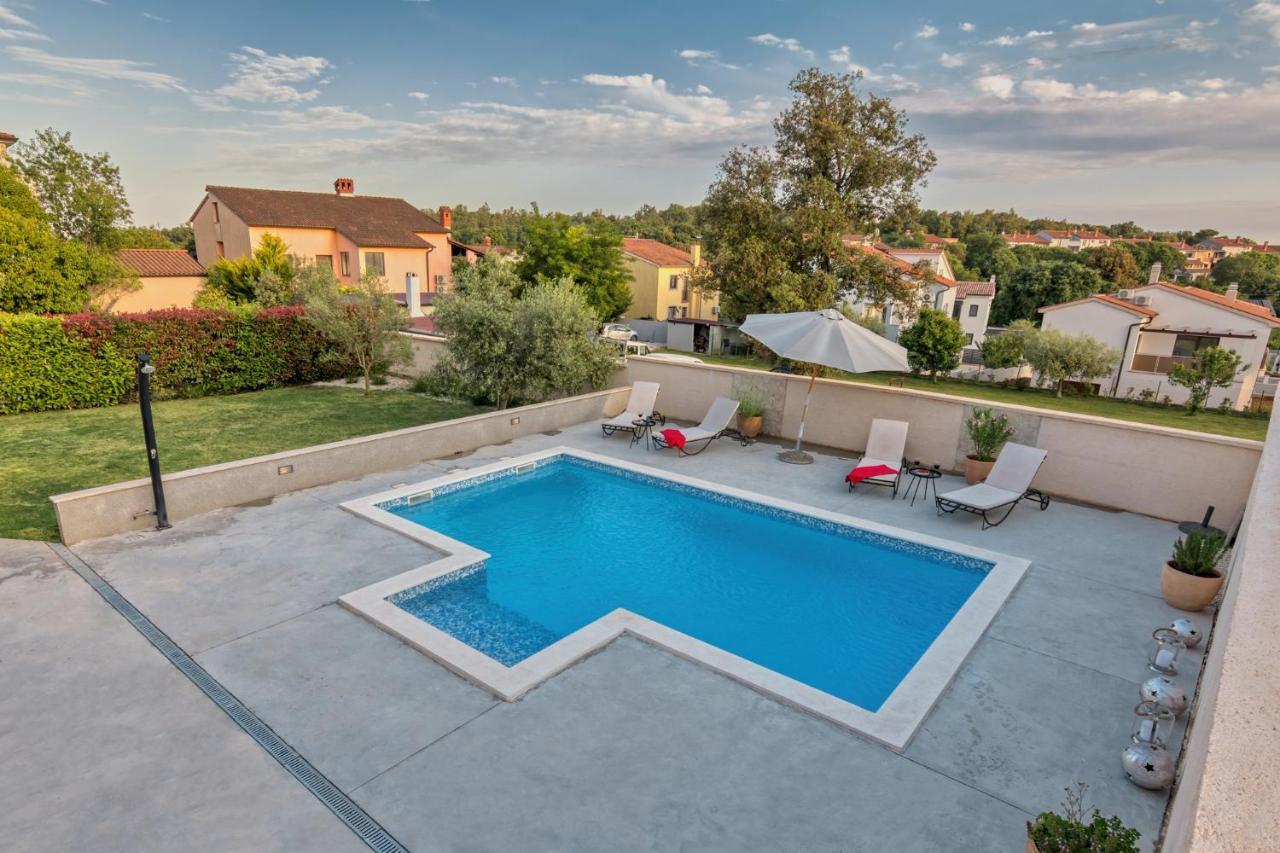House Dragan 1980 Villa Пула Екстериор снимка