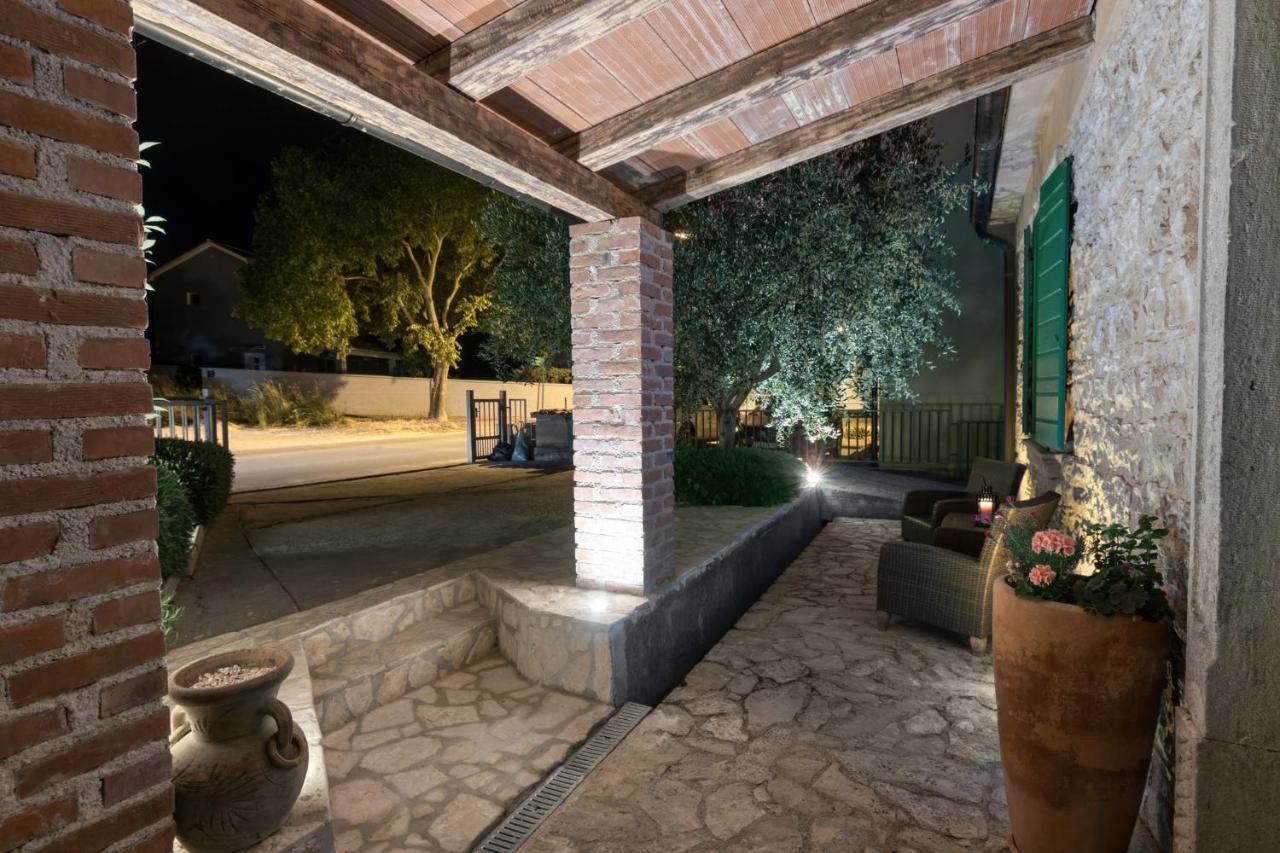 House Dragan 1980 Villa Пула Екстериор снимка
